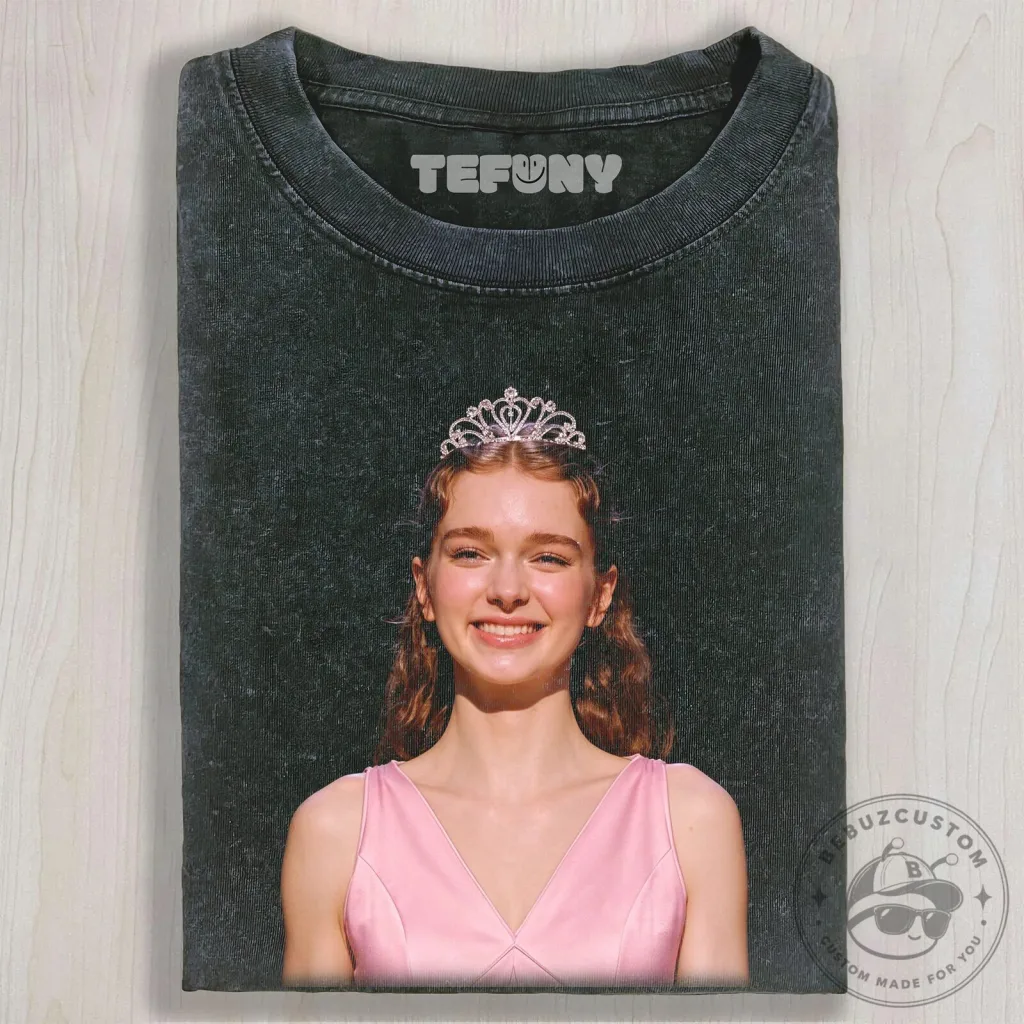 Carrie White Prom Queen Horror Movie T-Shirt Carrie White Prom Queen Horror Movie T-Shirt